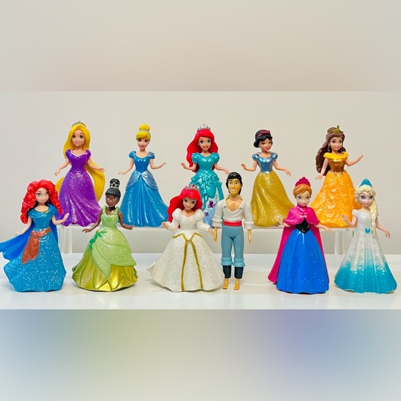 RARE The Little Mermaid - Prince Eric's Castle PlaySet - Picture 8 of 12